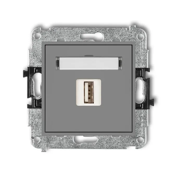 Szara matowa ramka pojedynczej ładowarki USB typu A 1A Karlik MINI z gniazdem USB.