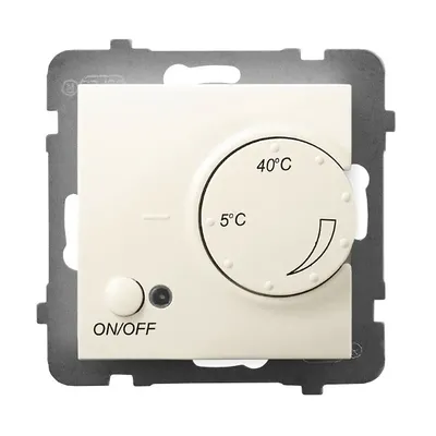 Regulator temperatury Ospel Aria RTP-1UN/m/27 w kolorze ecru z pokrętłem do regulacji od 5°C do 40°C i przyciskiem ON/OFF.