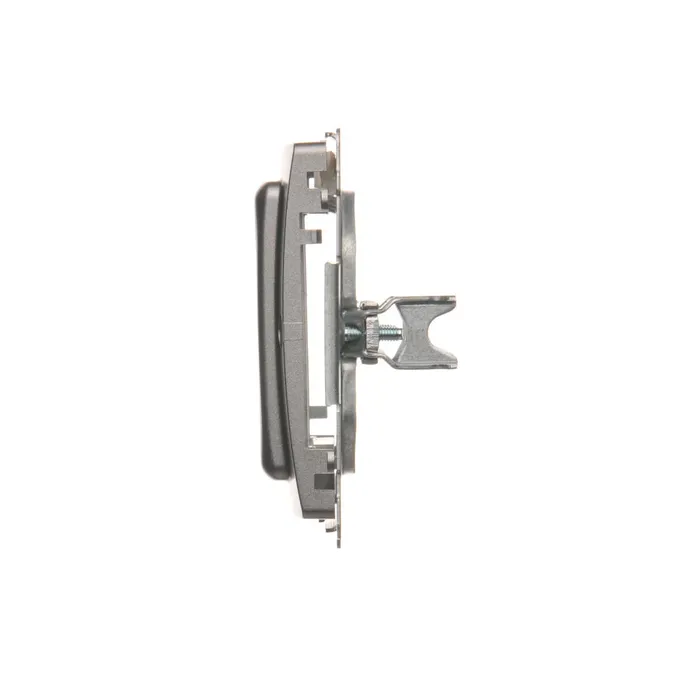 Adapter (przejściówka) na osprzęt standardu 45x45 mm, stal Inox Simon Basic BMA45M/21, widok z boku.
