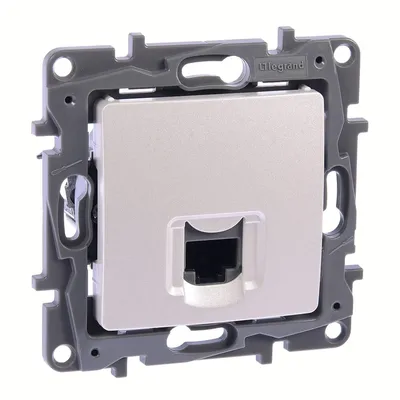 Gniazdo komputerowe pojedyncze RJ45, kat.6 Perła Legrand Niloe Selection - 762473, producent Legrand
