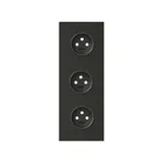 Panel potrójny 3 gniazda pojedyncze Czarny mat Simon 100 - 10020315-238. Elegancki, matowy czarny panel z trzema gniazdami elektrycznymi umieszczonymi pionowo.