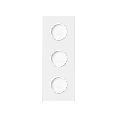 Panel potrójny Simon 100 z trzema gniazdami pojedynczymi, wykończenie biały mat.
