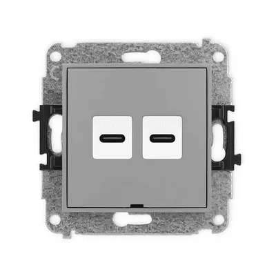 Gniazdo podwójne Karlik MINI w kolorze szary mat z dwoma portami USB-C, idealne do nowoczesnych instalacji elektrycznych.
