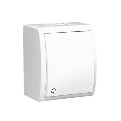 Biały, natynkowy przycisk zwierny "dzwonek" Simon Aquarius IP-54 10AX z podświetleniem, idealny do instalacji zewnętrznych.