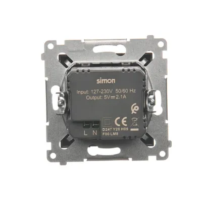 Ładowarka podwójna USB typu A+A Brąz mat Simon 54 - DC2USB.01/46, widok od tyłu z danymi technicznymi: Input: 127-230V 50/60 Hz, Output: 5V=2.1A.