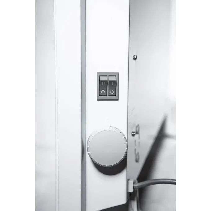 Grzejnik elektryczny Thermoval TX 2500W - zbliżenie na panel sterowania z dwoma przełącznikami i pokrętłem termostatu.