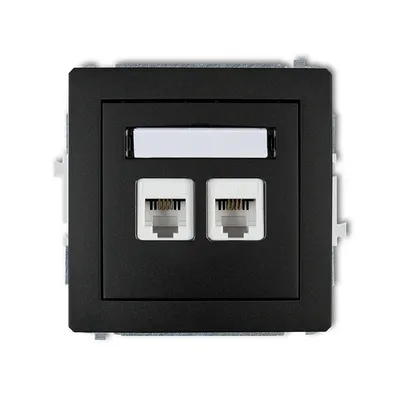 Gniazdo telefoniczne podwójne Karlik DECO w kolorze czarny mat, z polem opisowym i dwoma portami RJ45.