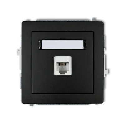 Gniazdo telefoniczne pojedyncze Karlik DECO w kolorze czarny mat, z polem opisowym i gniazdem RJ45.