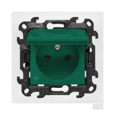 Zielone gniazdo bryzgoszczelne IP-44 z przesłonami antybakteryjnymi Simon 24, model NGZ1BCZ.01/AB33.
