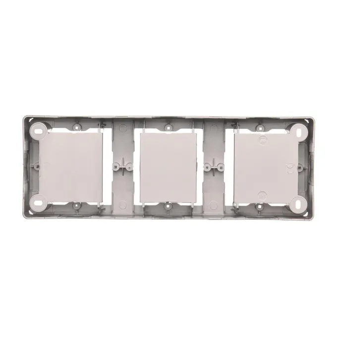 Puszka natynkowa potrójna Stal Inox Simon Basic Standard - szara, płytka, do montażu natynkowego, z miejscem na trzy moduły.
