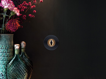 Design, który domyka wnętrze. Gdzie najlepiej zaprezentuje się seria Berker 1930?